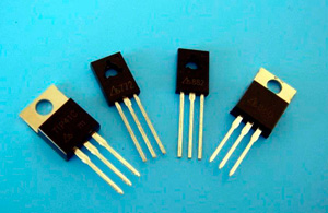 替換普通三極管時(shí)應注意哪些？